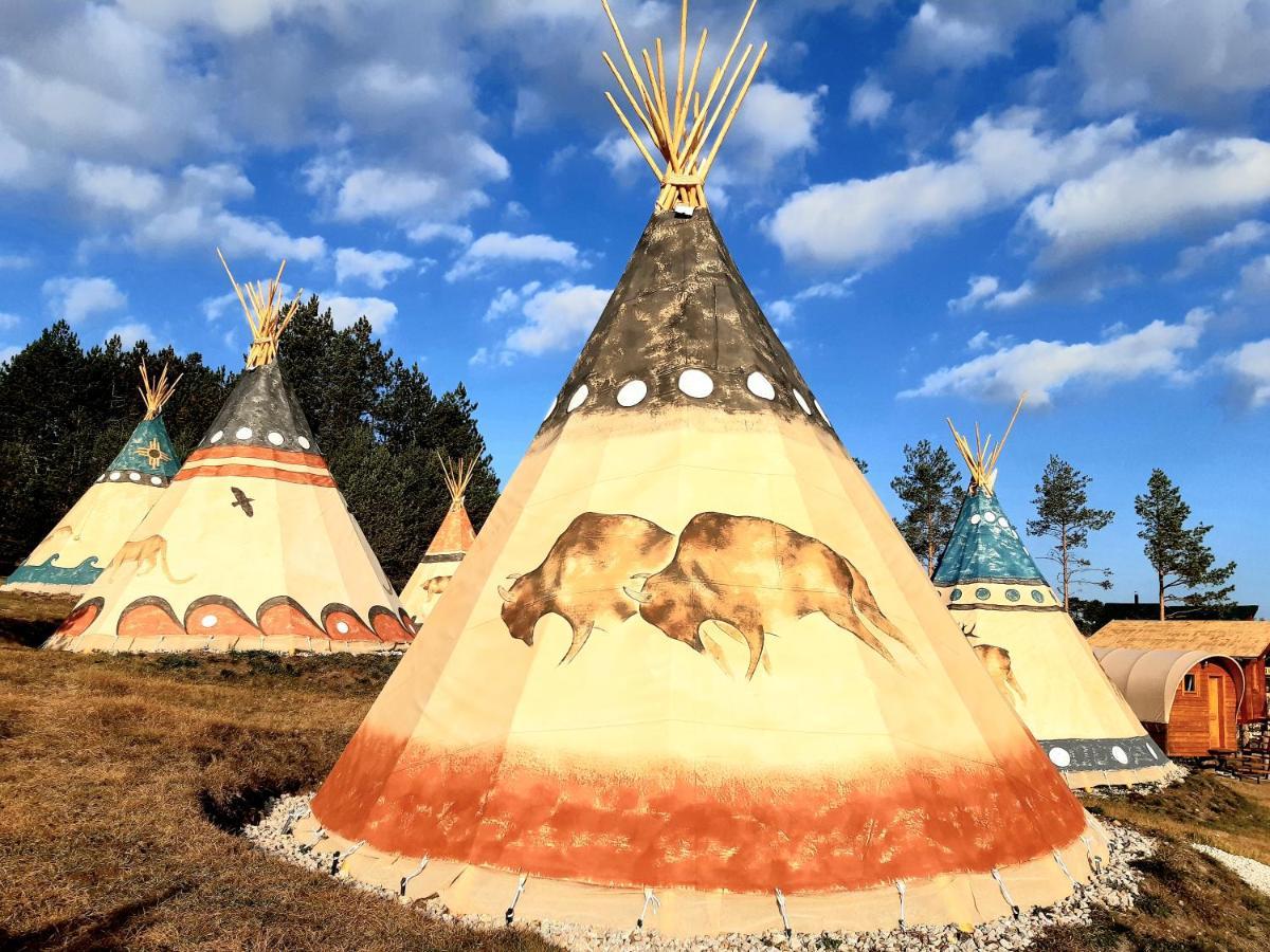El Paso City, Zlatibor - Unique Wooden Cottages, Treehouse, Wild West Rooms, Accommodation 1-6 People Esterno foto